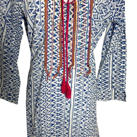 Roller Rabbit embroidered white & Blue Tunic top size small Floral Coverup - Picture 4 of 9